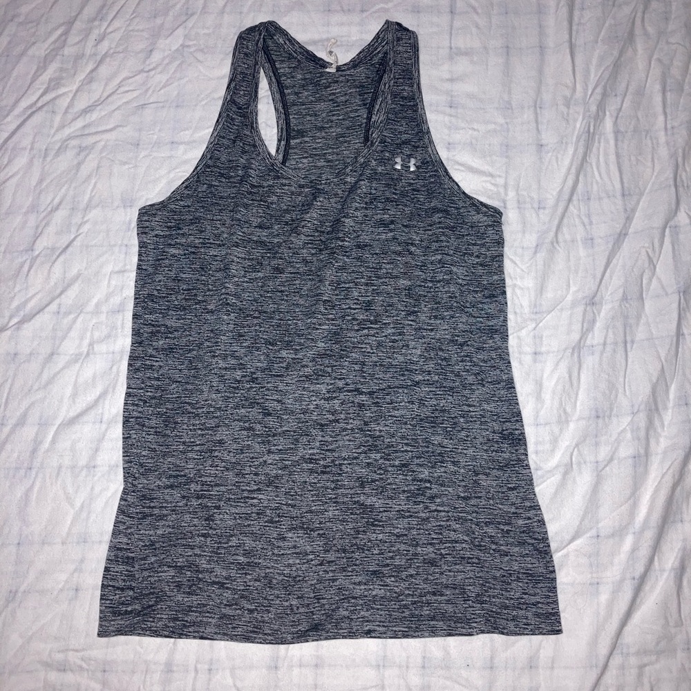 Underarmour Women’s Athletic Tank. Great condition. Lightweight.